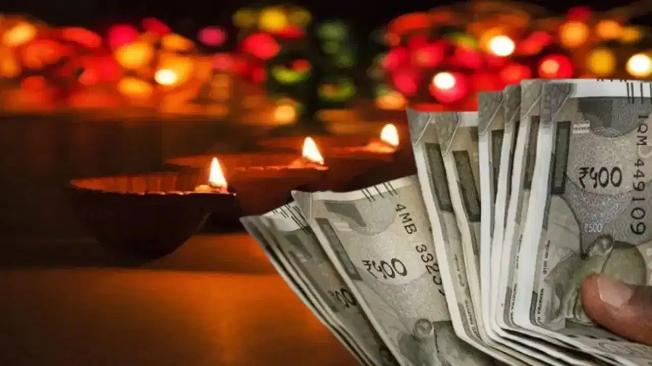 Noida News: दिवाली पर 5100 रुपए बोनस मिलने का वायरल मैसेज निकला फर्जी, सुप्रीम कोर्ट के नाम पर फैलाए जा रहे भ्रम पर पुलिस का एक्शन
