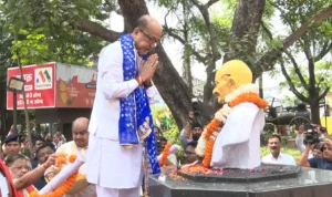Purandar Mishra Padyatra News: पिछले 28 सालों से निकाली जा रही है नशा मुक्ति यात्रा, हजारों लोगों ने छोड़ी नशे की आदत
