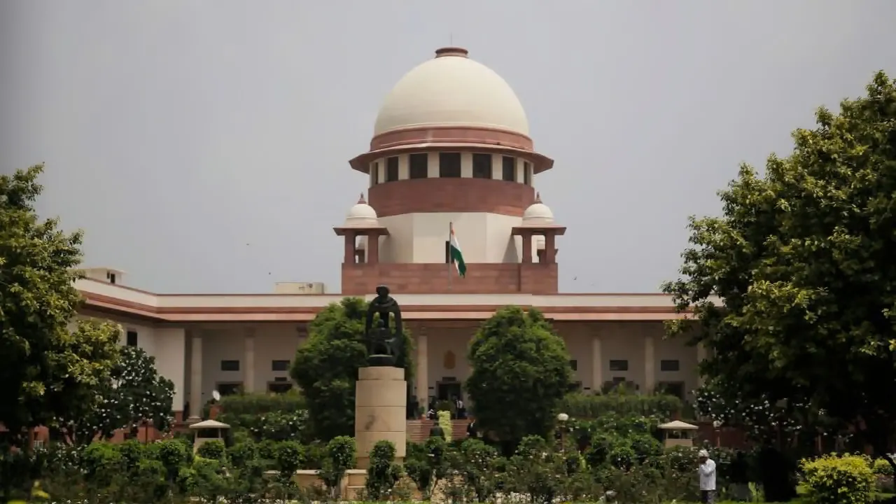 Supreme Court Verdict: तमिलनाडु सरकार को सुप्रीम कोर्ट का झटका, धर्म बदलकर मुसलमान बने लोग BC(M) आरक्षण के हकदार नहीं