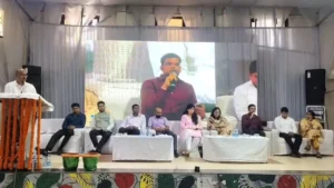 CGPSC and UPSC Success Story: कैंसर को मात देकर अधिकारी बने संजय डहरिया की कहानी से युवाओं को मिली प्रेरणा