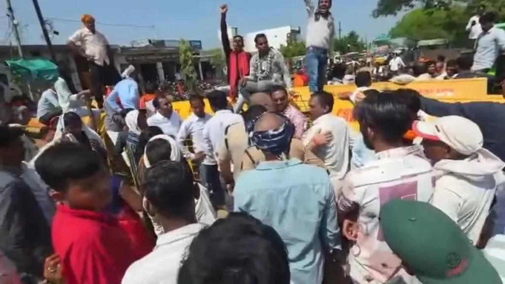 Kavirdha News: कवर्धा में किसानों का बड़ा आंदोलन खत्म, गन्ने का भाव बढ़कर हुआ 425 रुपये, सरकार ने मानी 4 मांगें