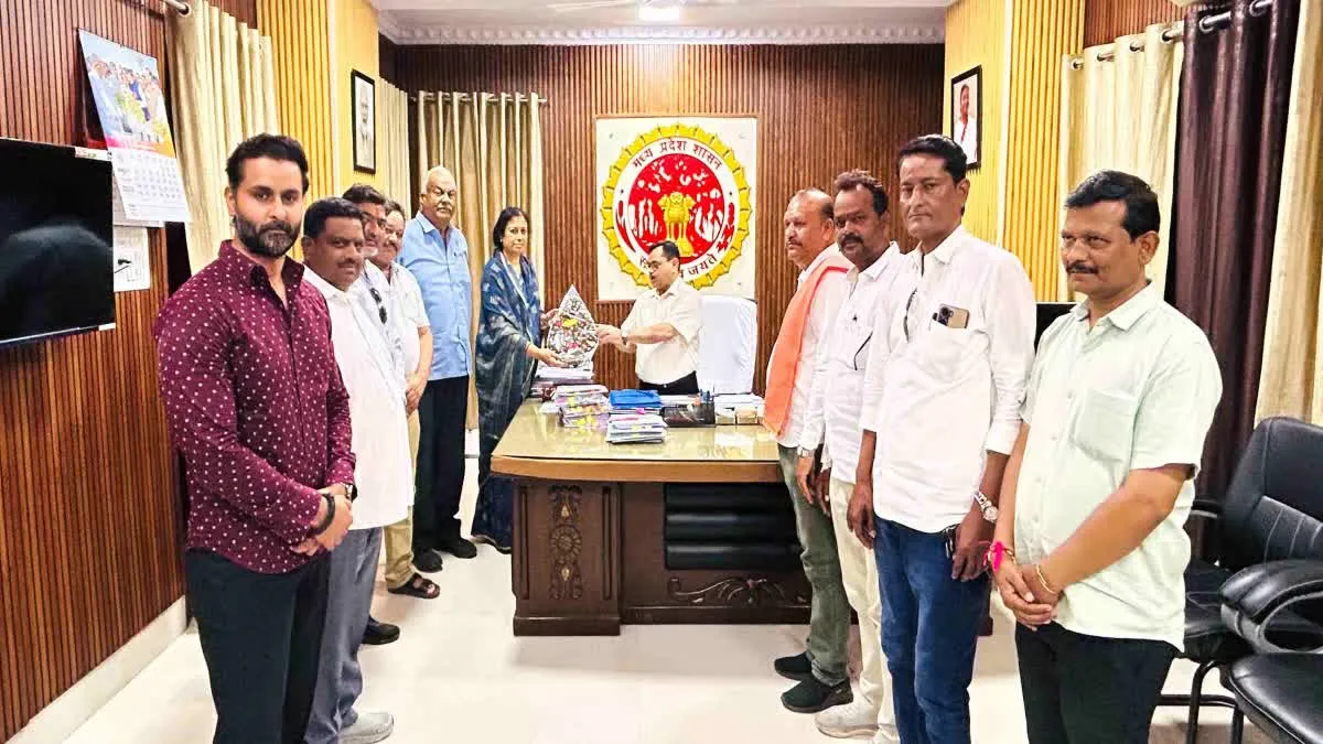 Municipal Corporation Sagar: एमआईसी के प्रस्तावों को लंबित रखने का आरोप, आयुक्त के कार्यप्रणाली के खिलाफ प्रस्ताव पारित
